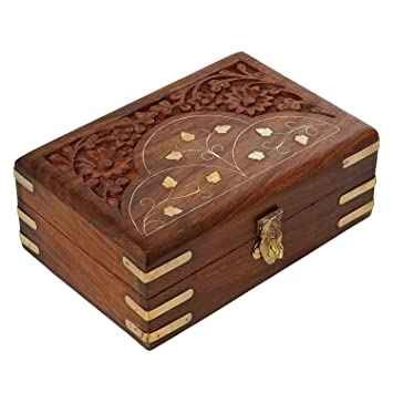 WOODEN SQUARE ZARA GM 1 EACH
