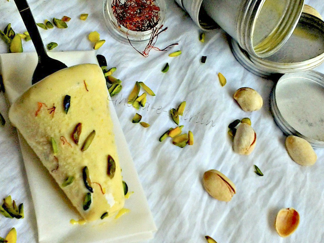 SHAMIANA KESAR PISTA KULFI