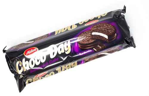 CHOCO DAY MILK CHOC COATED COCOA CAKE WITH MARSH