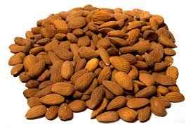 QUALITY NUT ALMONDS RAW