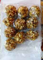 Gazab Peanut Ladoo