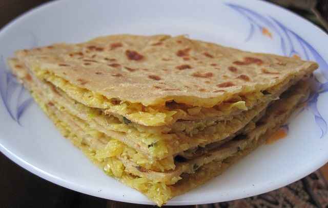 Deep Gobhi Paratha