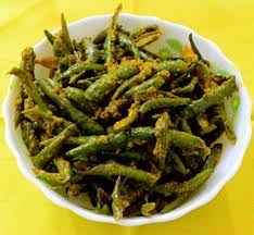 INDIAN'S NATURE GREEN CHILI PICKLE IN OLIVE OIL