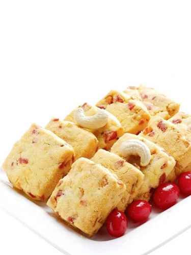 KCB Karachi Fruit Biscuit