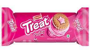 TREAT STRAWBERRY CREAM BRITANNIA