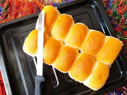FRESH PAV BREAD RAJULAS KITCHEN