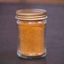 MACE POWDER IN JAR GRAIN MARKET