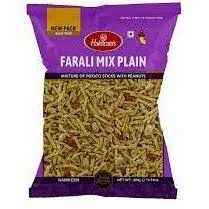 FARALI MIX PLAIN HALDIRAMS