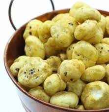 HERBS AND CHEESE MAKHANA CRISPEEZ