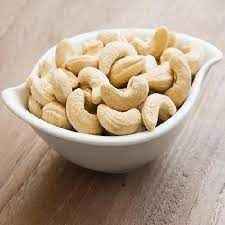 CASHEW No 320 GRAIN MARKET