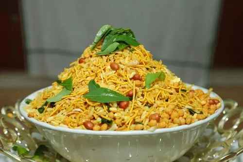 Balaji Madhurai Mixture