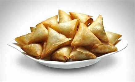 BOMBAY BITES CORNand CHES SAMOSA