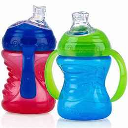 SIP A MUG W/ STRAW