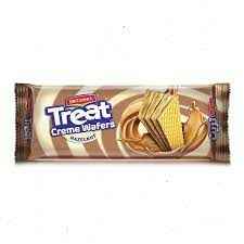 BRITANNIA TREAT HAZELNUT WAFER