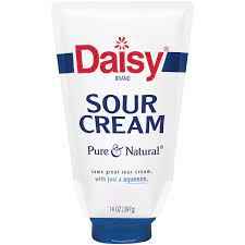 DAISY SOUR CREAM SQUEEZEABLE