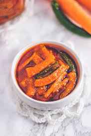 DEEP CARROT PICKLE