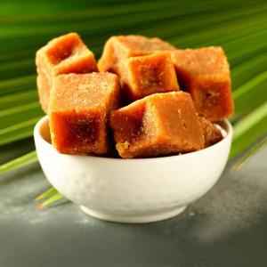 REAL KOLHAPURI JAGGERY