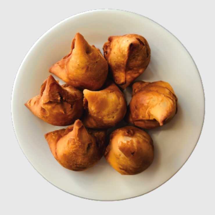 Chicken Vindaloo Samosa