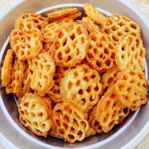 Nilamels Achappam