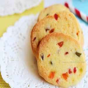 A One Tutti Fruity Cookes