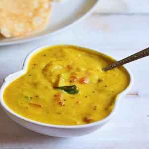 Tangy Twisted Bombay Golden Chutney