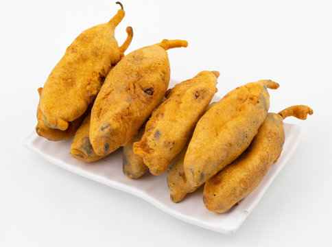 Maiyas Mirchi Bajji