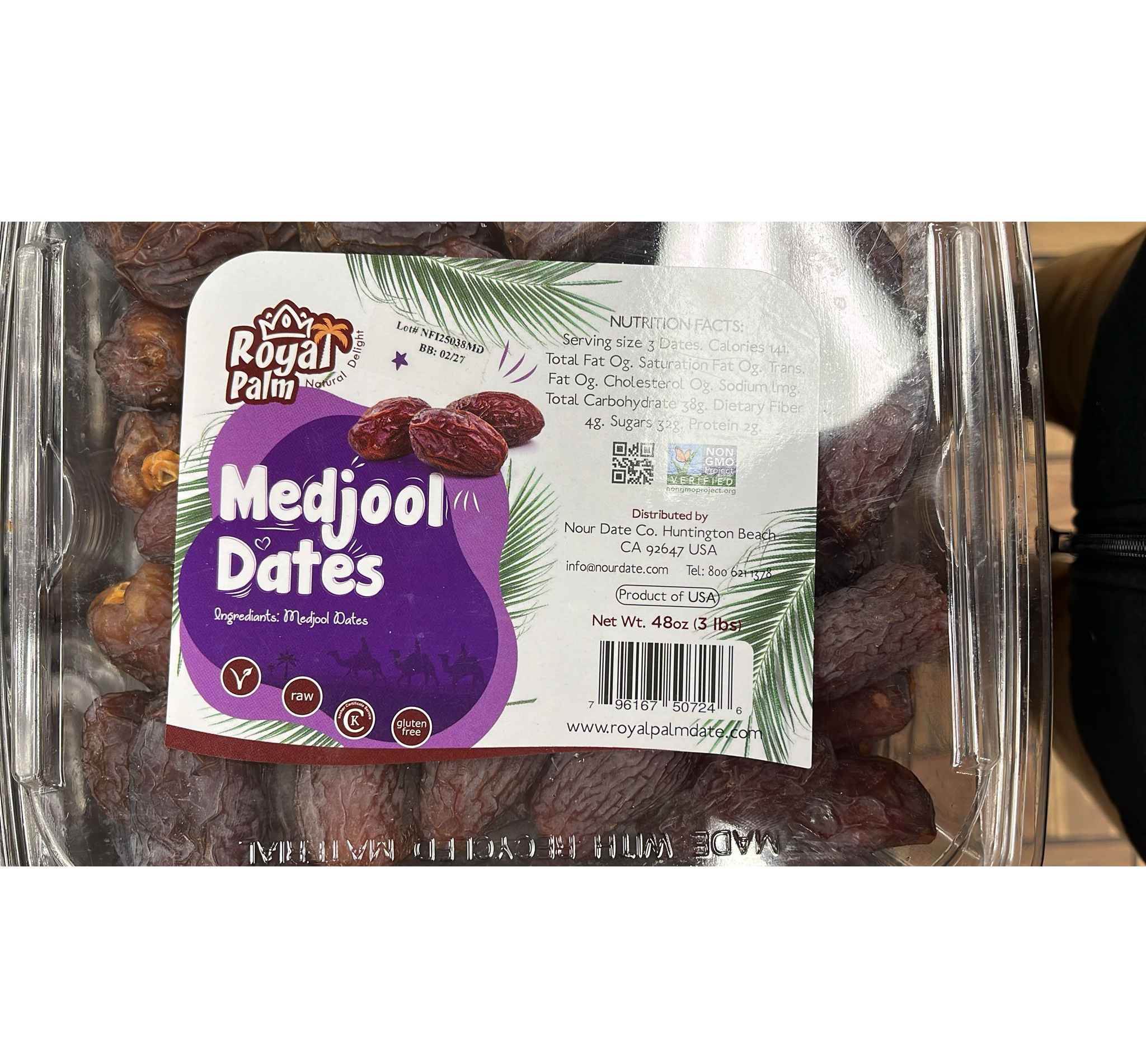 Royal Palm Medjool Dates
