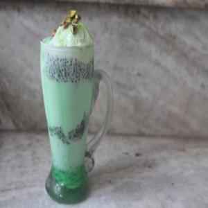 Gazab Basil Seed Pistachio Falooda