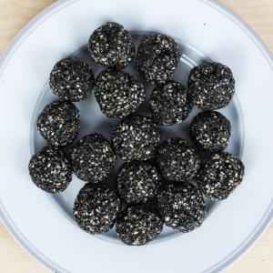BLACK SESAME LADDU