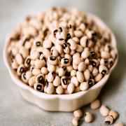 Chora Black Eyed Beans 2 LBS