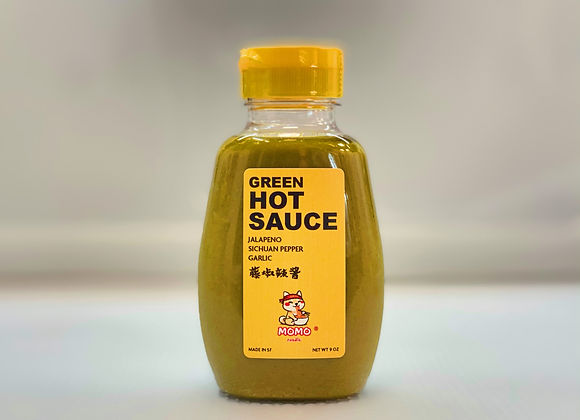 Momo Green Chilli Sauce  1 PACK