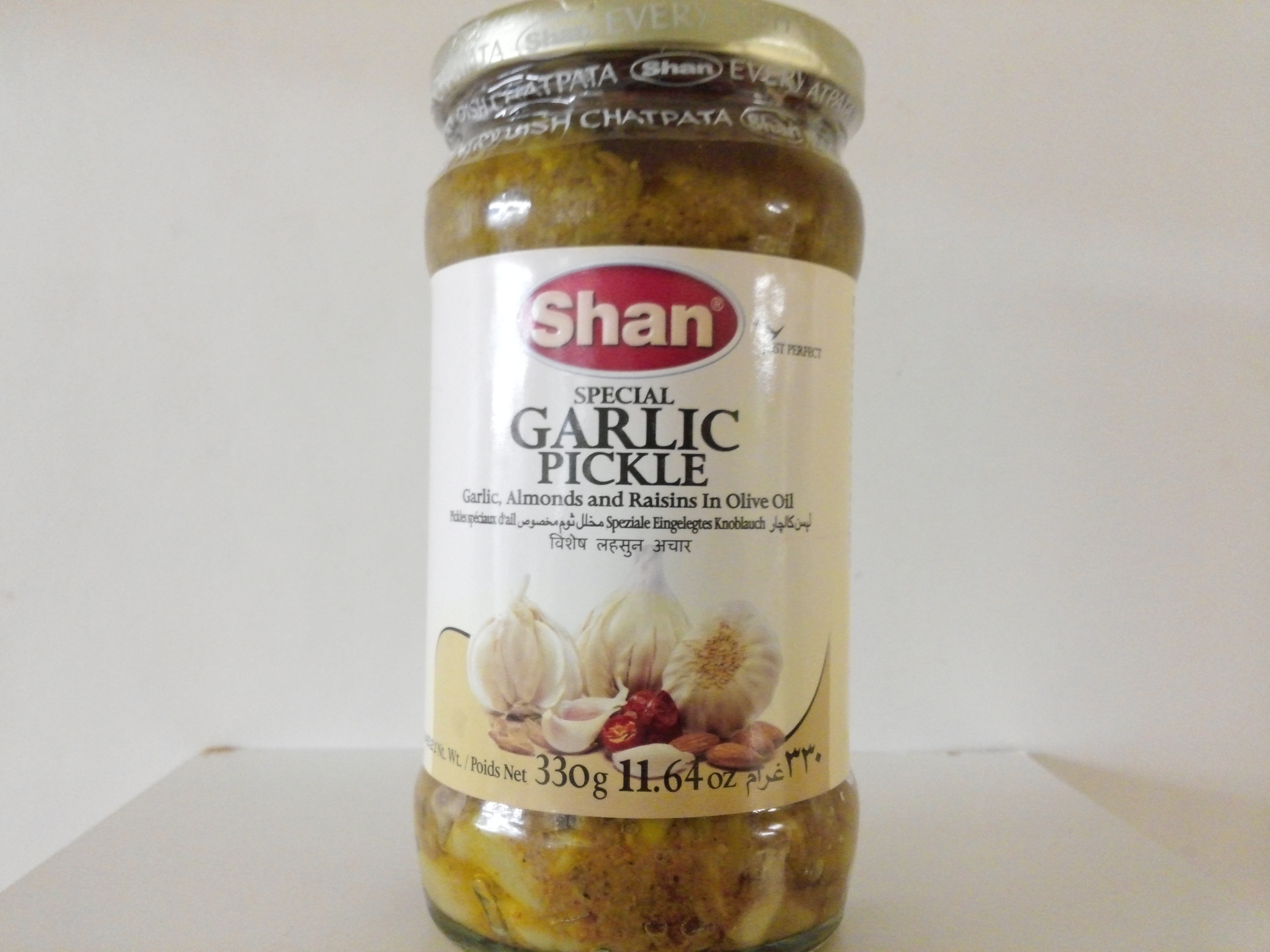 SHAN SPECIAL GARLIC PICKLE 2.2 Lbs