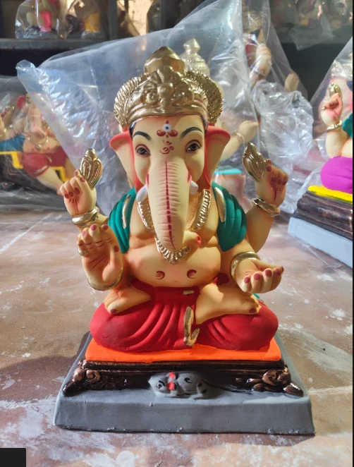 12 Inch Chowrang Ganpati Murti With Pheta