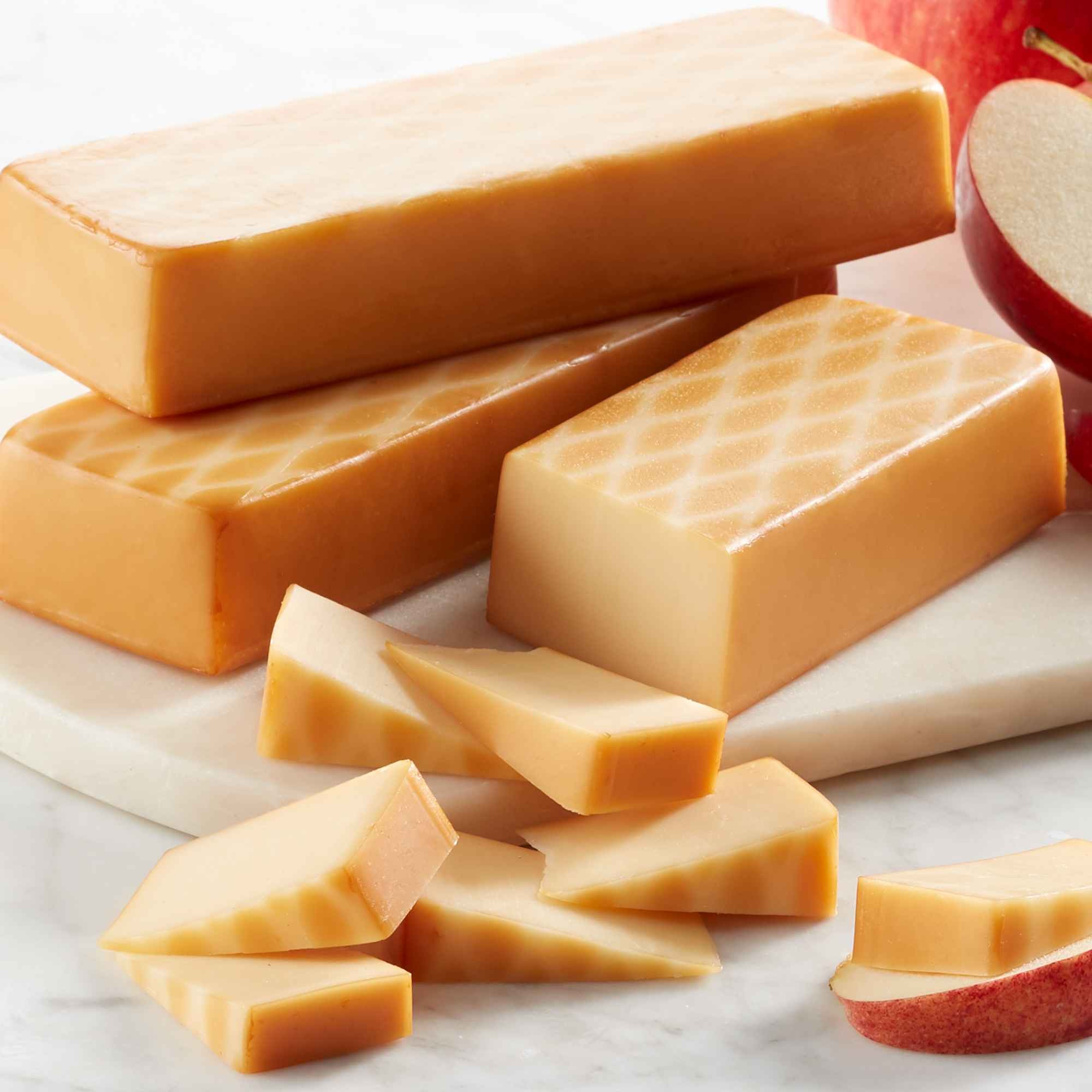KALUSTYANS SMOKED CHEDDAR CHEESE BLEND 1 Lbs