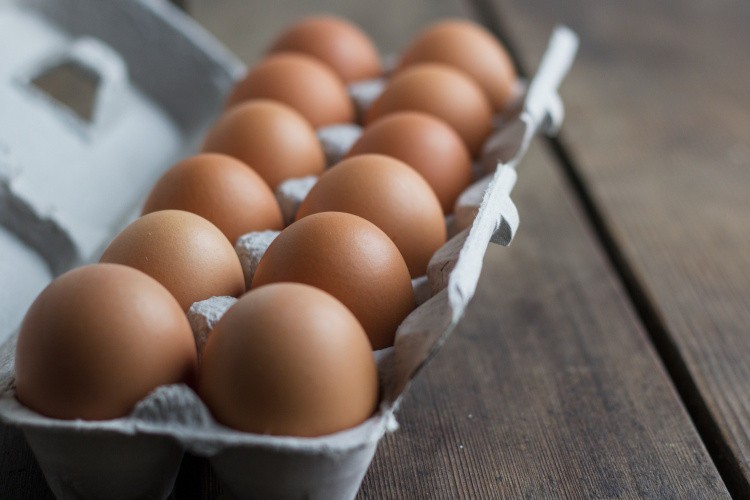Brown Egg 12 COUNT