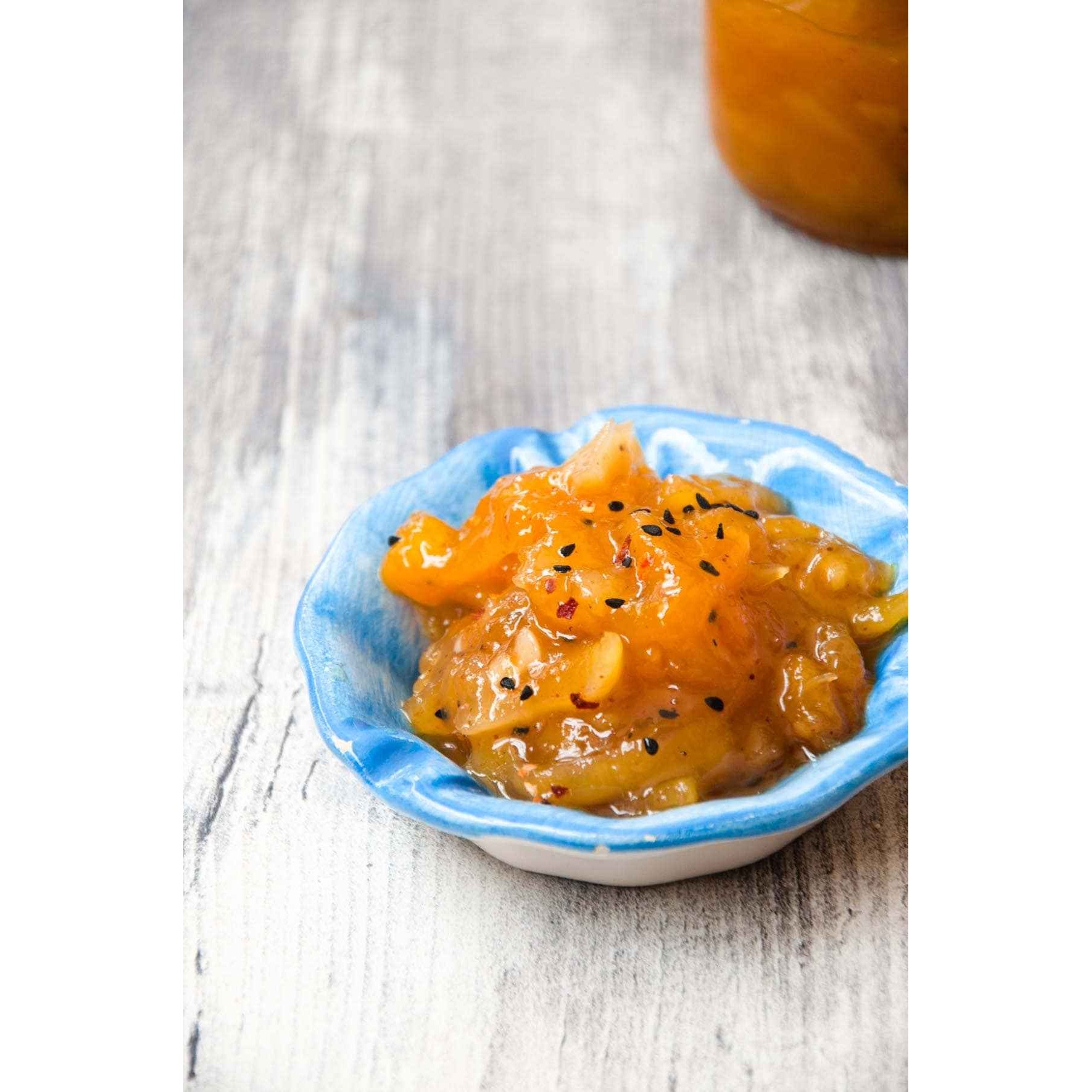 KALUSTYANS MANGO CHUTNEY WITH NUTS HOT 1.25 Lbs