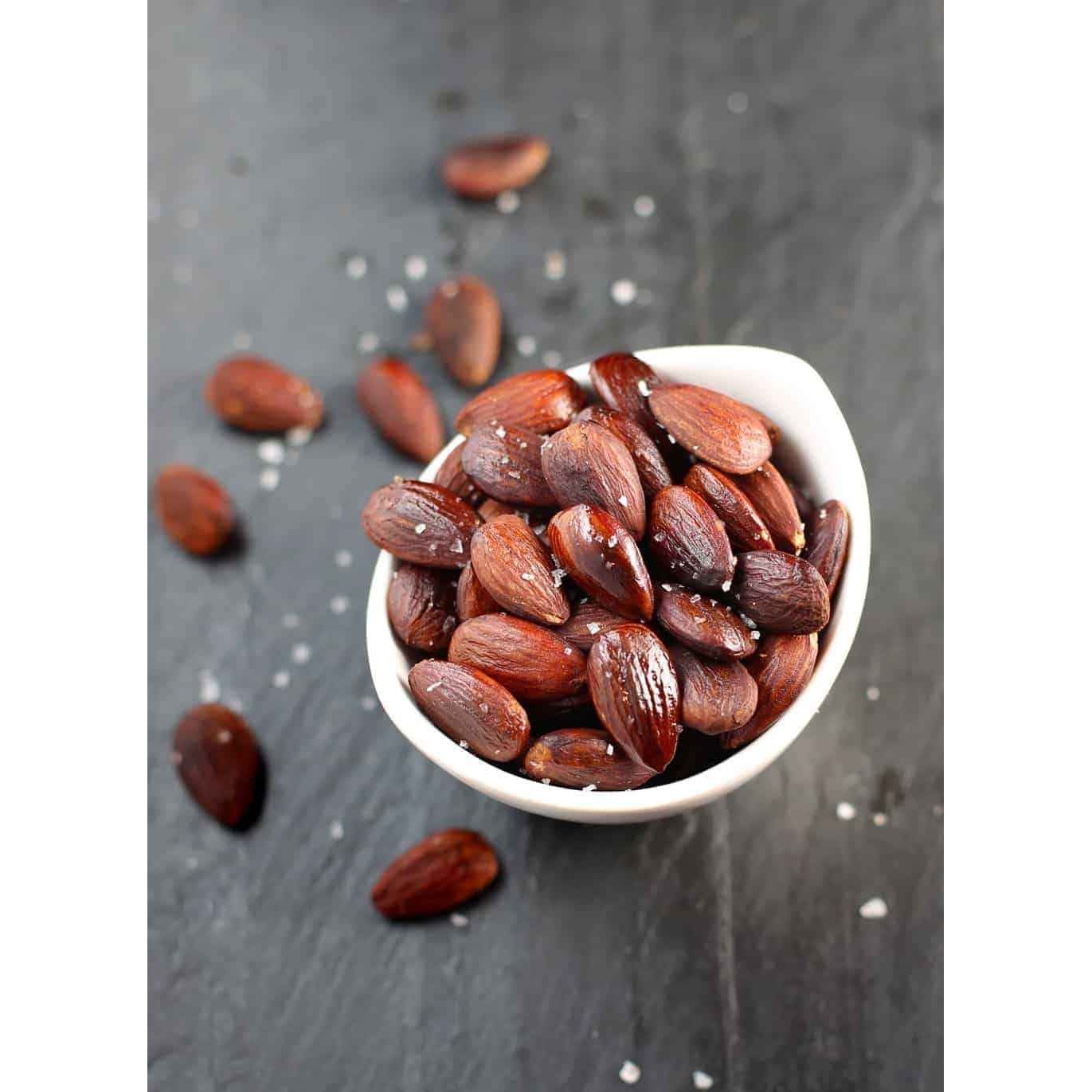H.M SMOKED ALMOND 1 Lbs