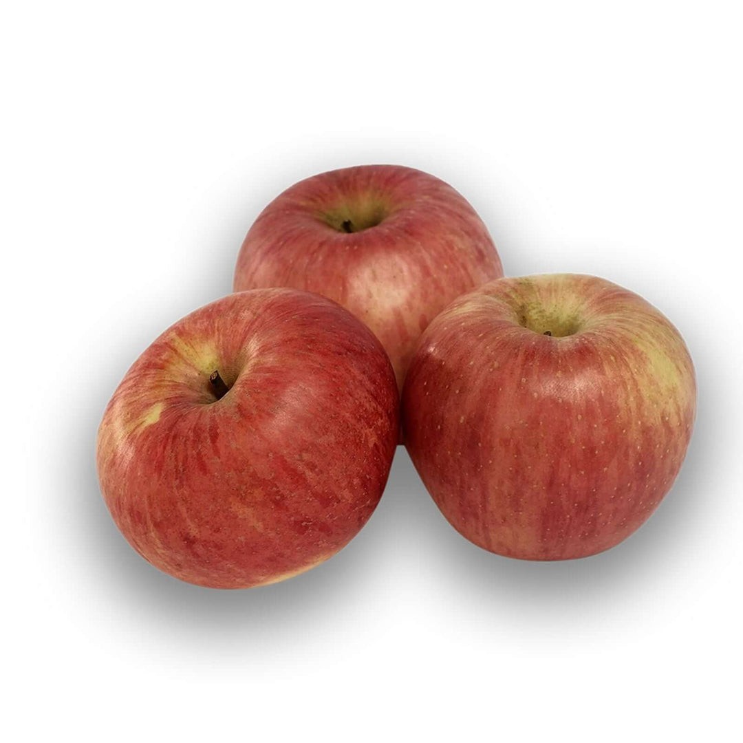 Fresh Fuji Apple Big Size 1.5 LBS