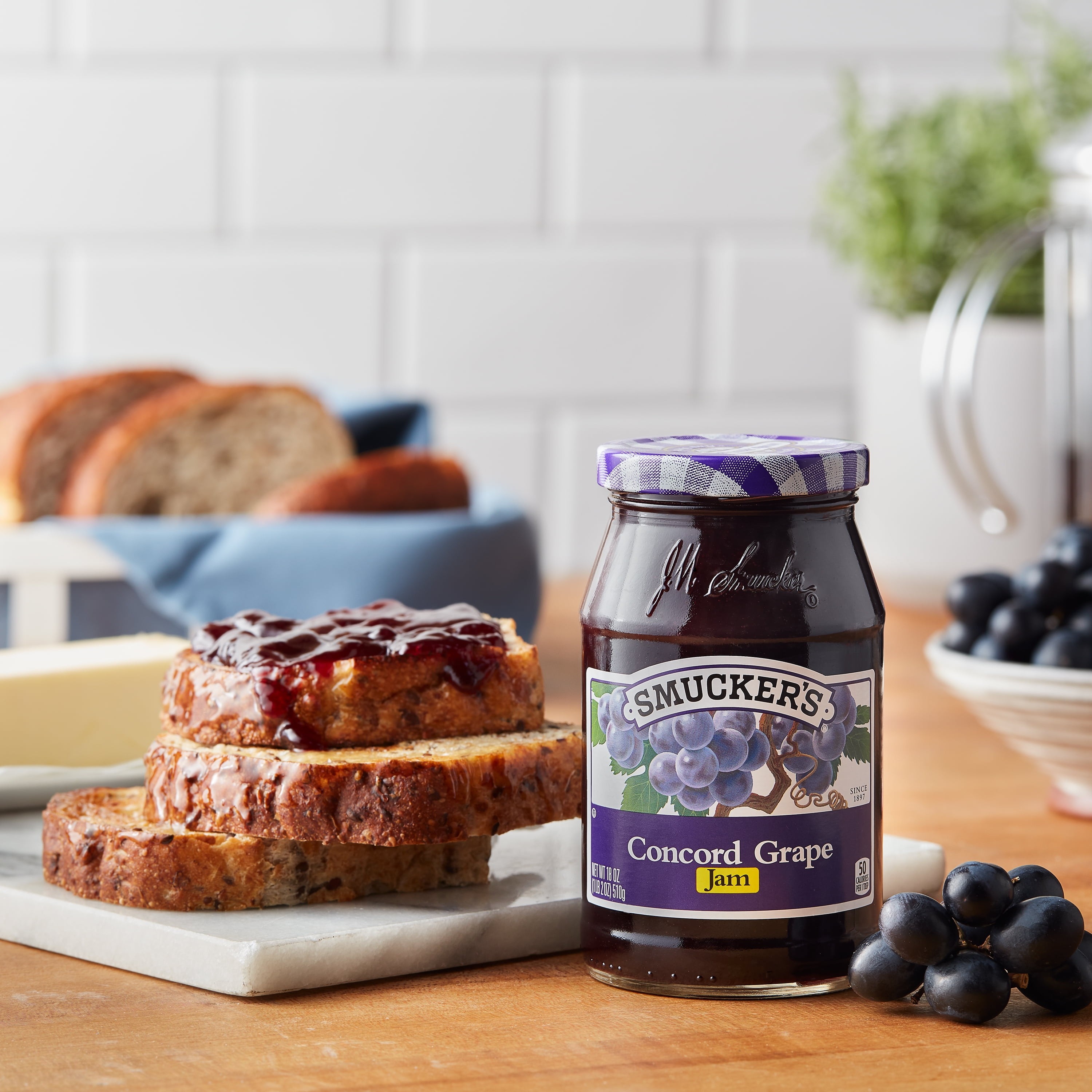 SMUCKER JAM CONCORD GRAPE 18 OZ