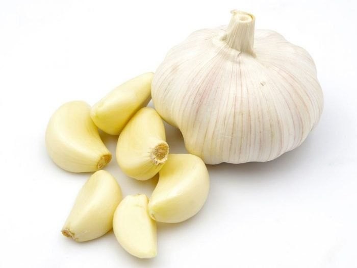 GARLIC PILLEDS 1 LBS