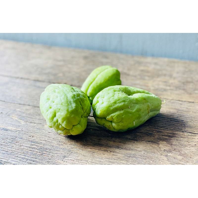 CHAYOTE SQUASH 1 LBS