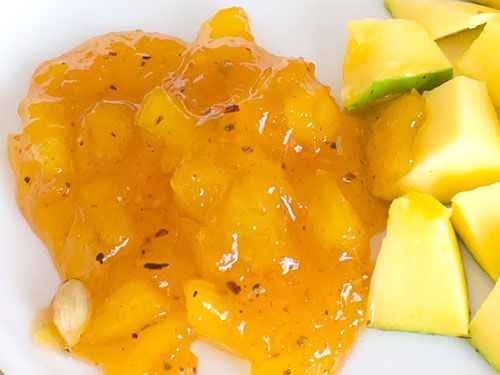 KALUSTYANS SWEET MANGO CHUTNEY WITH NUTS 0.63 Lbs
