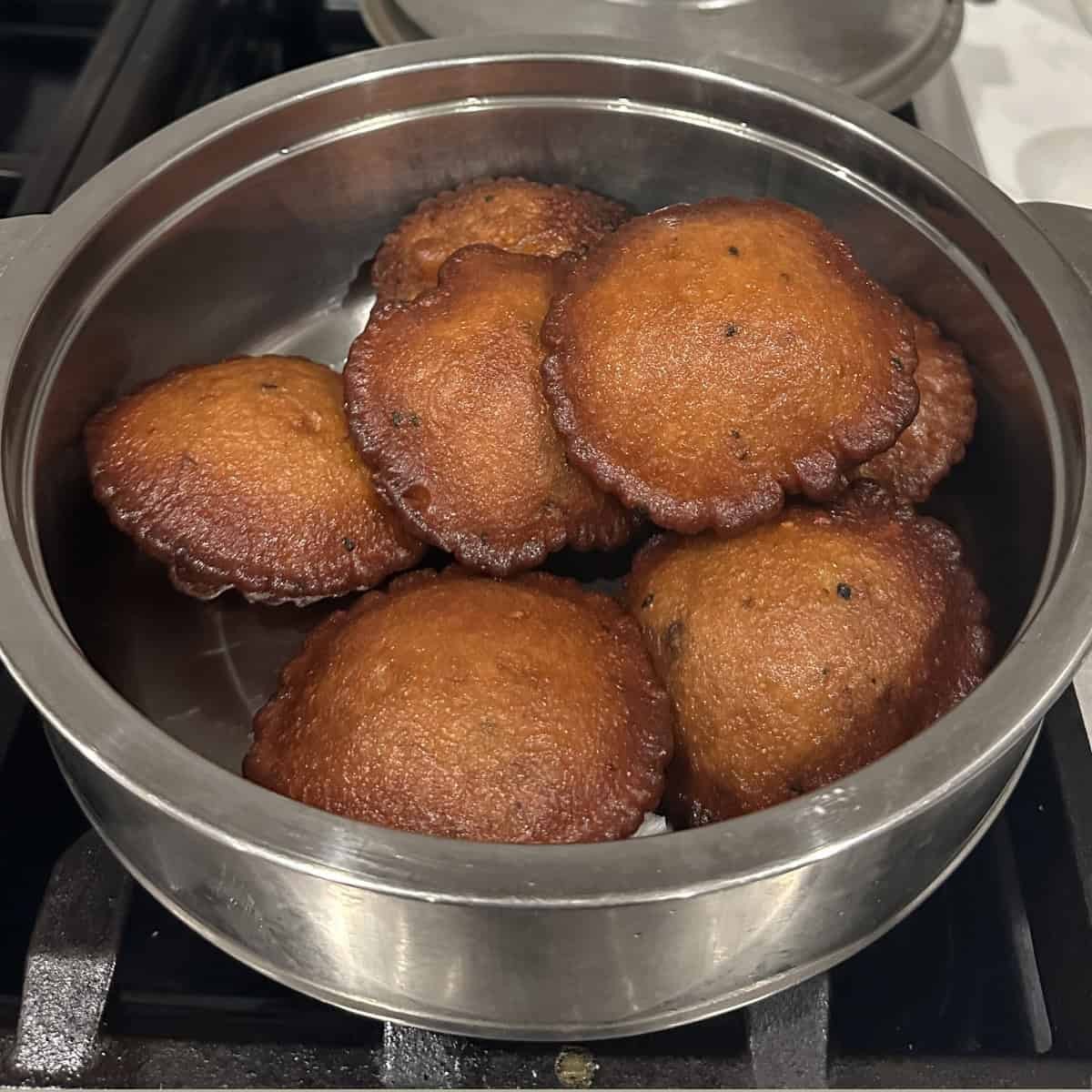 TOK NEYYAPPAM 300 GM