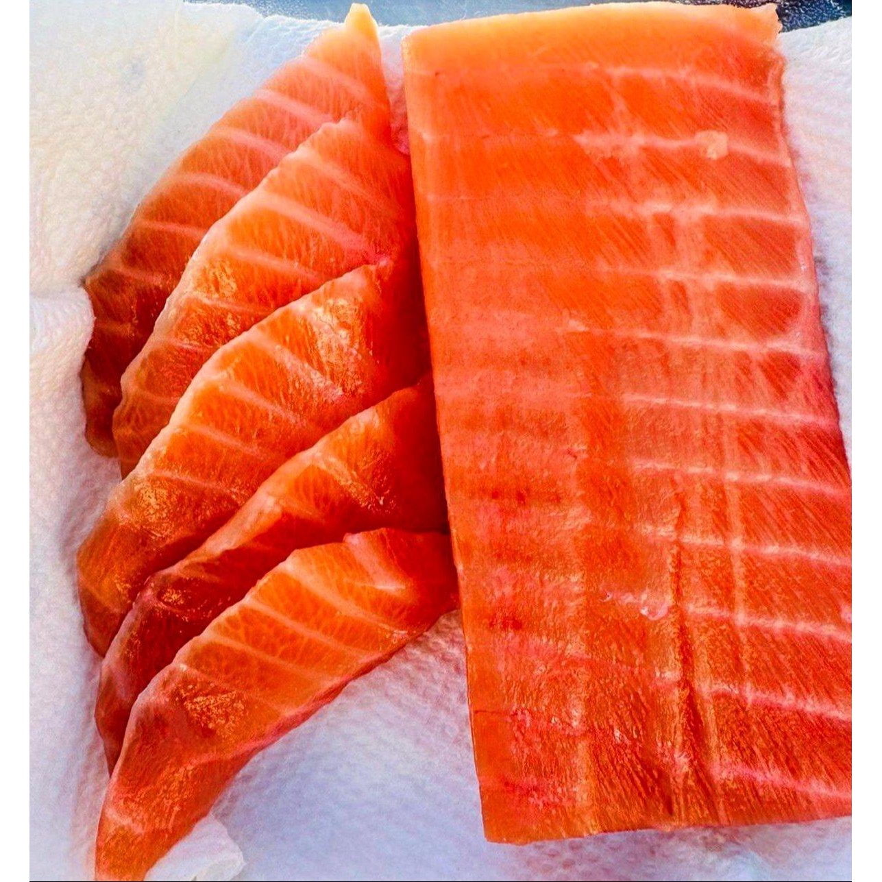 Salmon (8 10) 1 LBS