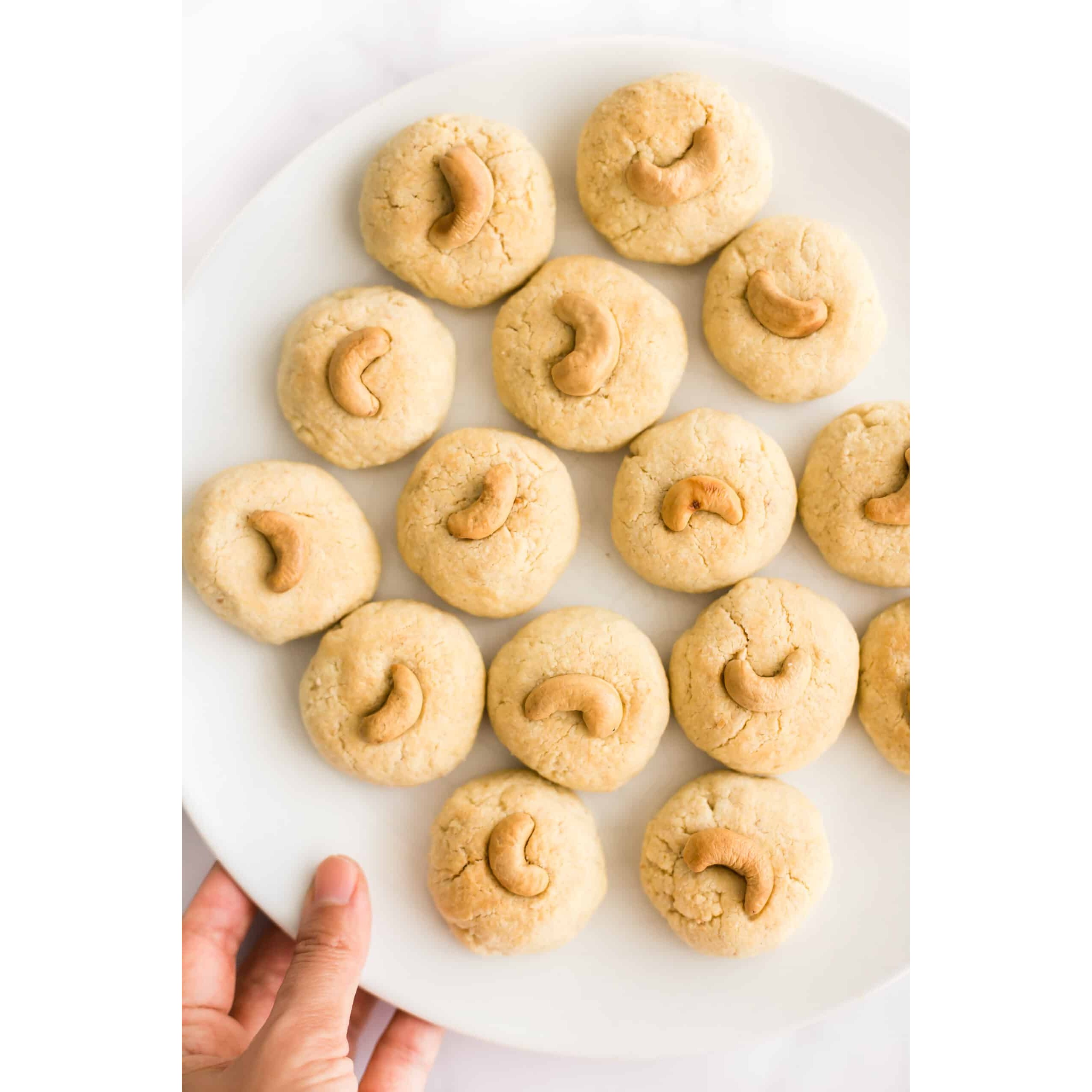 Crispy Cashew Cookies 200 GM