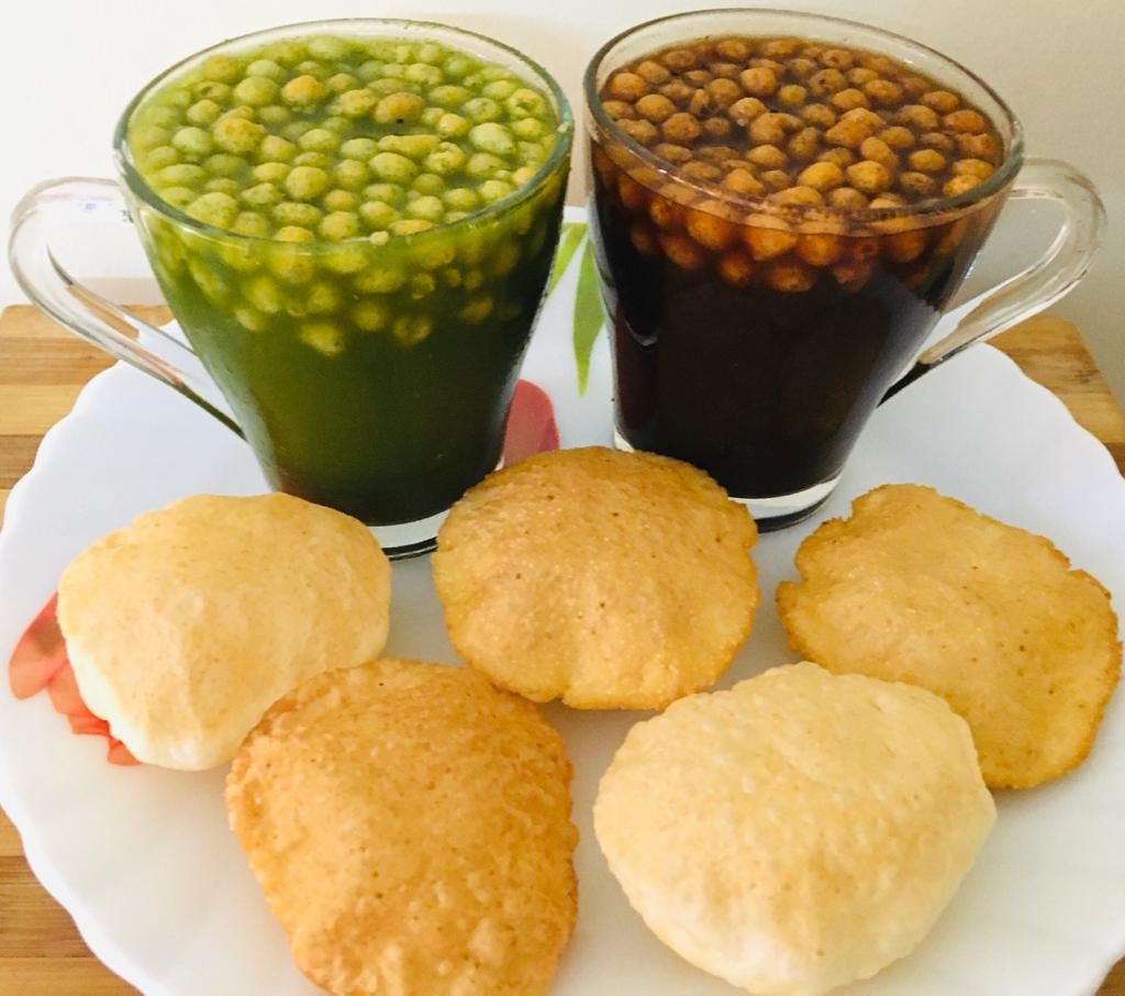 Mompaster Khatta Mitha Gil Gappa Pani 1.75 LTR