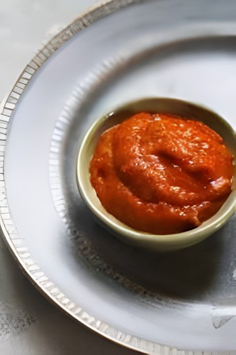 INCHNS MOMO SAUCE 200 GM