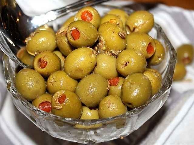 MOROCOLIVES GREEN OLIVES SPICY 1.94 Lbs