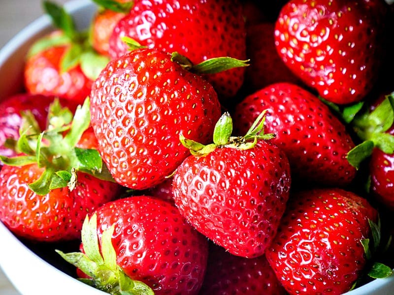Strawberries 1 LBS
