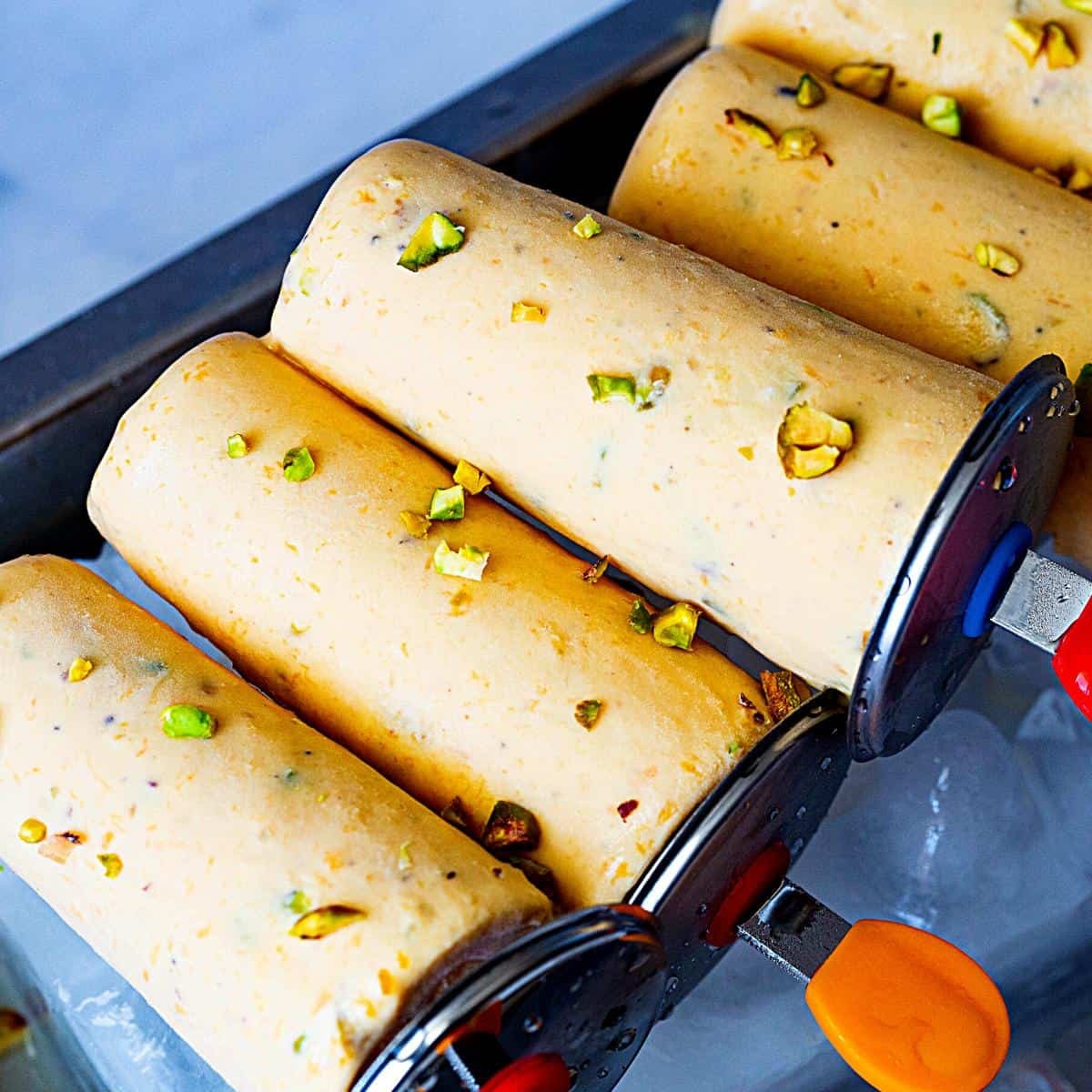 Frost Kulfi Mango Ice Cream 80 Ml